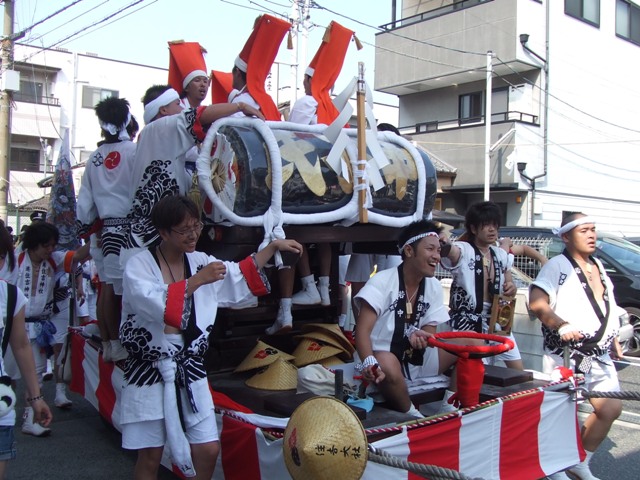 The Parade of Sumiyoshi Festival_e0046748_20593896.jpg