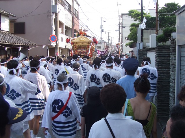 The Parade of Sumiyoshi Festival_e0046748_2133948.jpg