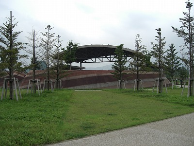 八色の森公園の夕暮れ_a0084753_1765553.jpg