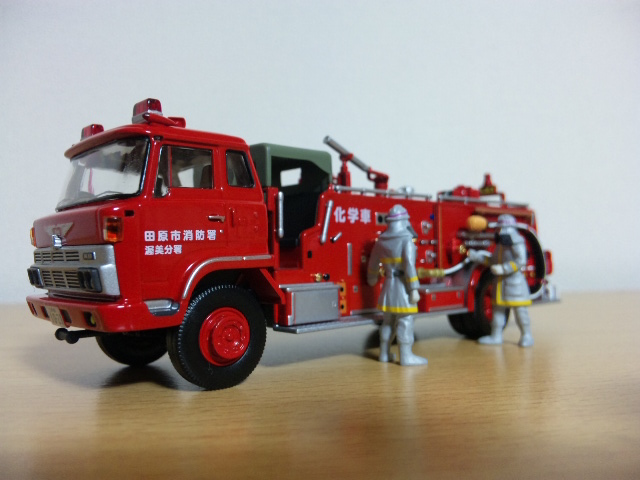 ミニカーショップグローバル - 1/64 トミカリミテッド