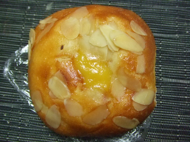 B&B マンゴーカスタードマフィン_f0076001_2351204.jpg