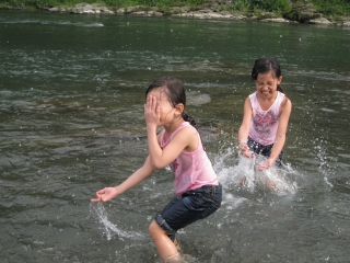キャンプ in ウォーターパーク長瀞 てんとうむし キャンプ in ウォーターパーク長瀞 てんとうむし