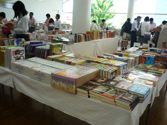 福岡から静岡へ！その15。全国学校図書館静岡大会が始まりました。_e0188087_2033990.jpg