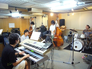 e0123401_12178.jpg