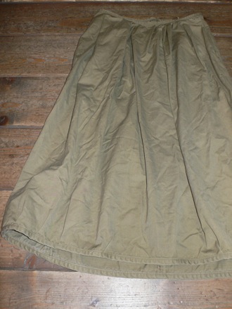 OMNIGOD　　　Chino Gather Skirt_c0134310_23352131.jpg