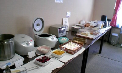 朝食バイキング(；・∀・)_b0029694_20112937.jpg