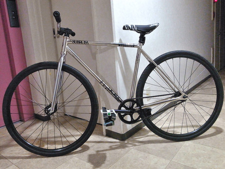 低価格 SUBROSA 2011 MALUM FIXED : SEⅨ 自転車本体