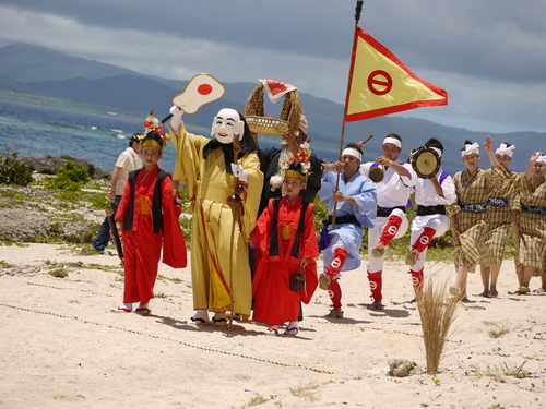 黒島・豊年祭～沖縄・八重山の旅２０１０PartⅡ_c0039428_21373052.jpg