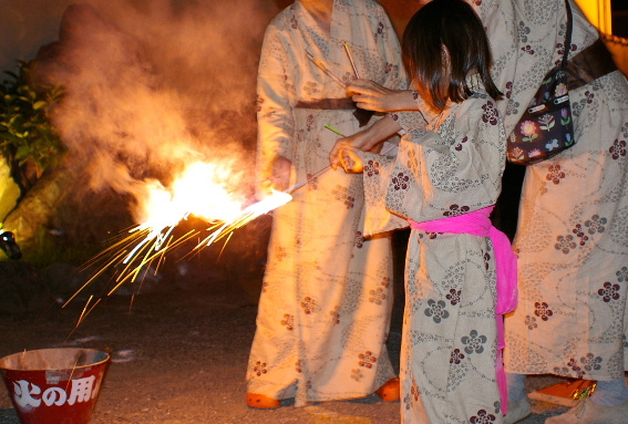 下田紀行 【４】　花火大会_f0212217_9114230.jpg