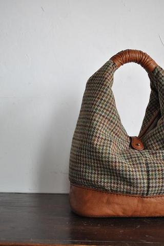 2010  mano展　作品　[ Tipi bag / Deadstock Harris Tweed ]_c0146727_22535229.jpg