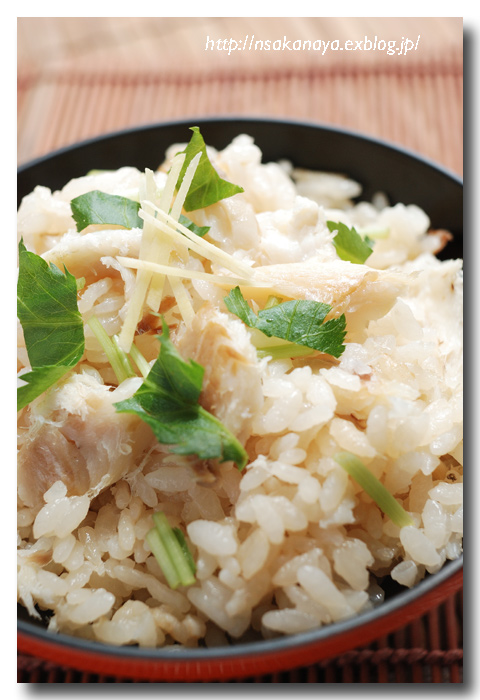 鯛飯 たいめし 焼き鯛で炊き込み御飯 三つ葉と針生姜がnice 魚屋三代目日記