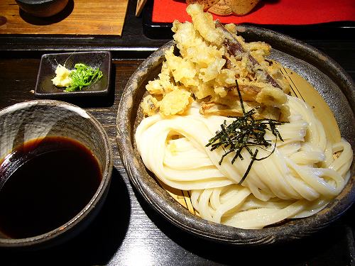 山元麺蔵：行列のうどん！！_b0122182_19575075.jpg