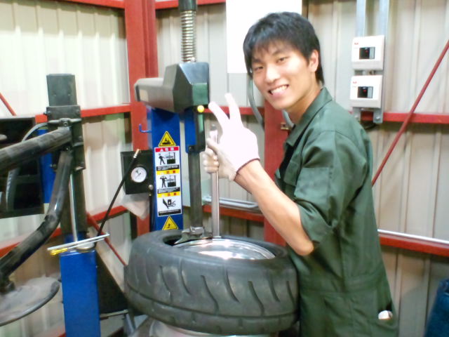 ~お盆休み休業のご案内~(伏古店)_c0161601_22103832.jpg