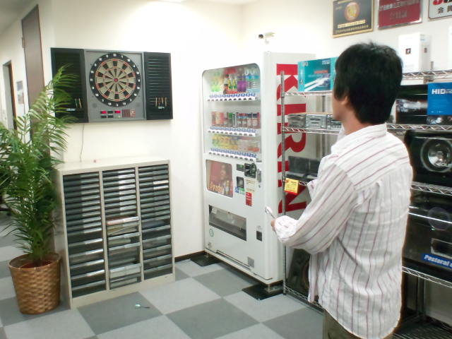 ~お盆休み休業のご案内~(伏古店)_c0161601_22104756.jpg