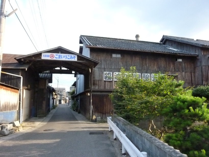 f0232417_0385030.jpg