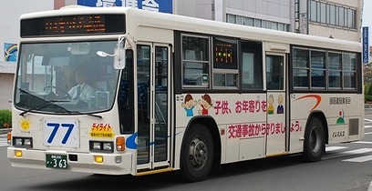 くしろバスのキュービックバス 2題 +α_e0030537_095643.jpg
