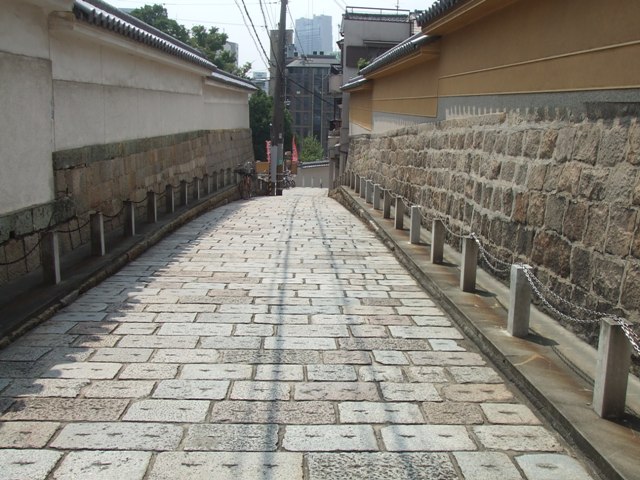 Genshoji-zaka in Tennoji-ku_e0046748_2313910.jpg