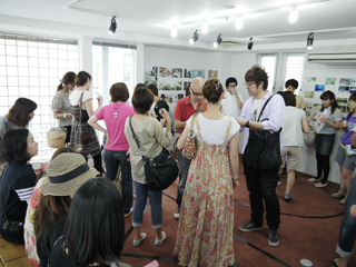 PHOTOFES2010、初日レポートです!_b0043961_1354323.jpg