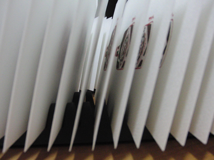e0022403_1203372.jpg