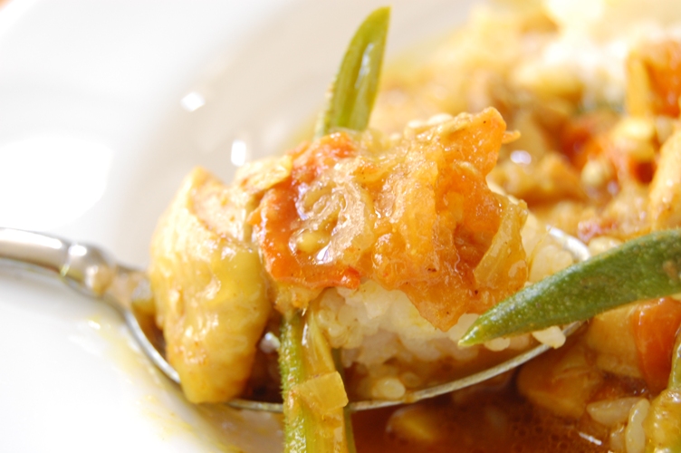チキンとオクラの和風トマト夏カレー_d0104926_2451284.jpg