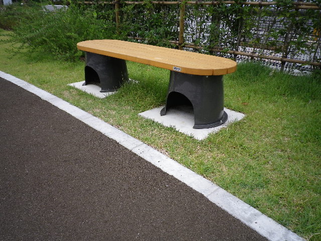 旧大丸高槻研修所跡に・・・_b0151335_9492119.jpg