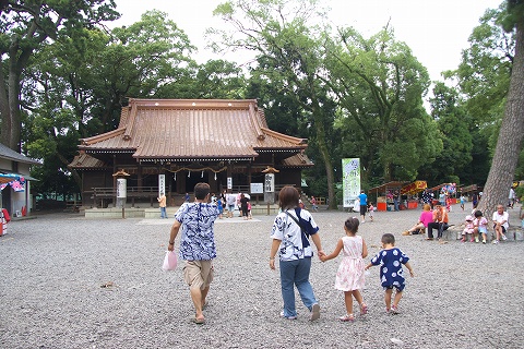 焼津神社_a0023397_2581631.jpg