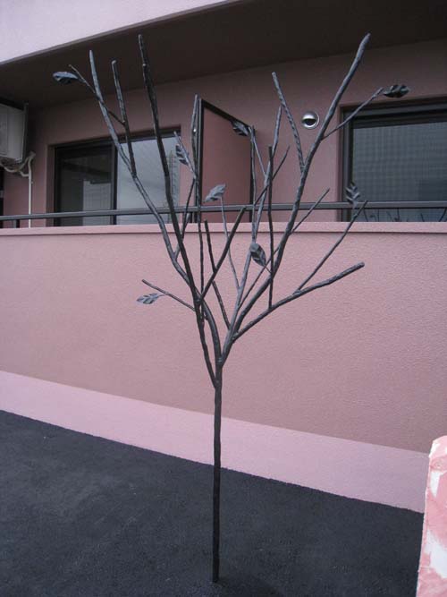 鉄の木 Sol Y Sombra Iron Work Factory 鉄の木 Sol Y Sombra Iron Work Factory