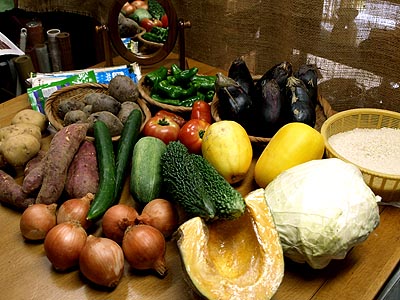 ☆お野菜・嵐の前のにぎやか便!!☆_c0092953_17334186.jpg