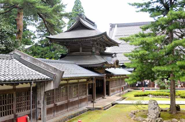 １１．永平寺で供養_a0148206_1574692.jpg