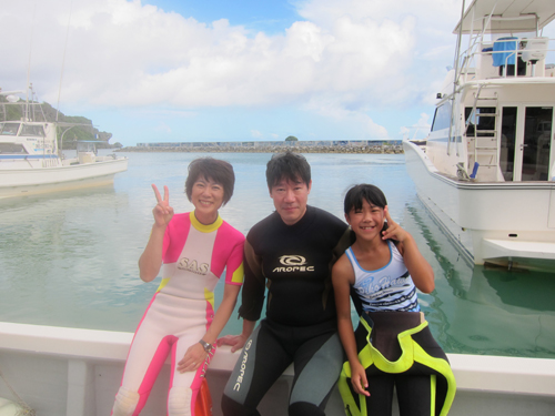 8月16日ベタナギの海で遊んだぞ==!_c0070933_15354040.jpg