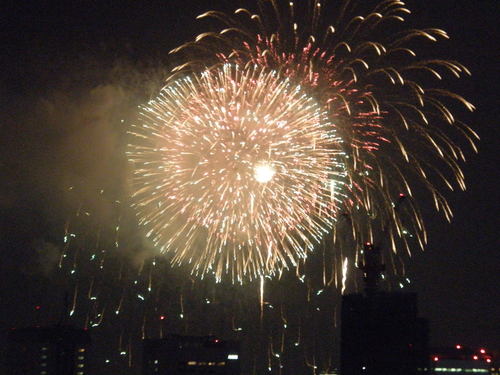 花火とガールズトーク_a0142478_22385014.jpg