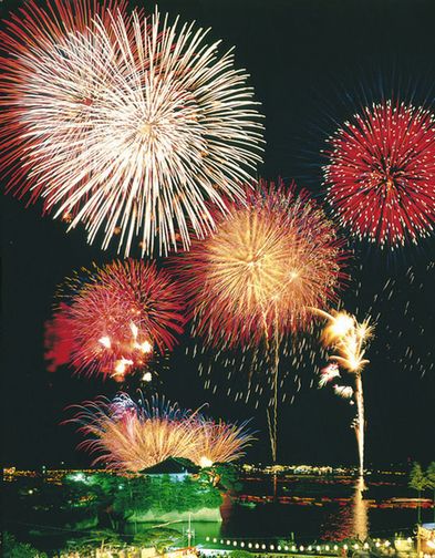 明日は浴衣で松島へ 灯篭流し花火大会出店 峩々温泉 六代目のひとりごと 明日は浴衣で松島へ 灯篭流し花火大会出店 峩々温泉 六代目のひとりごと