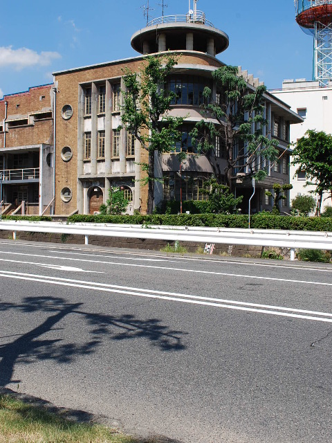神戸市御影公会堂 昭和モダン建築探訪 関根要太郎研究室 はこだて 神戸市御影公会堂 昭和モダン建築探訪 関根要太郎研究室 はこだて