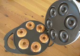 Donut Maker（Cloer ） _a0020009_16161520.jpg