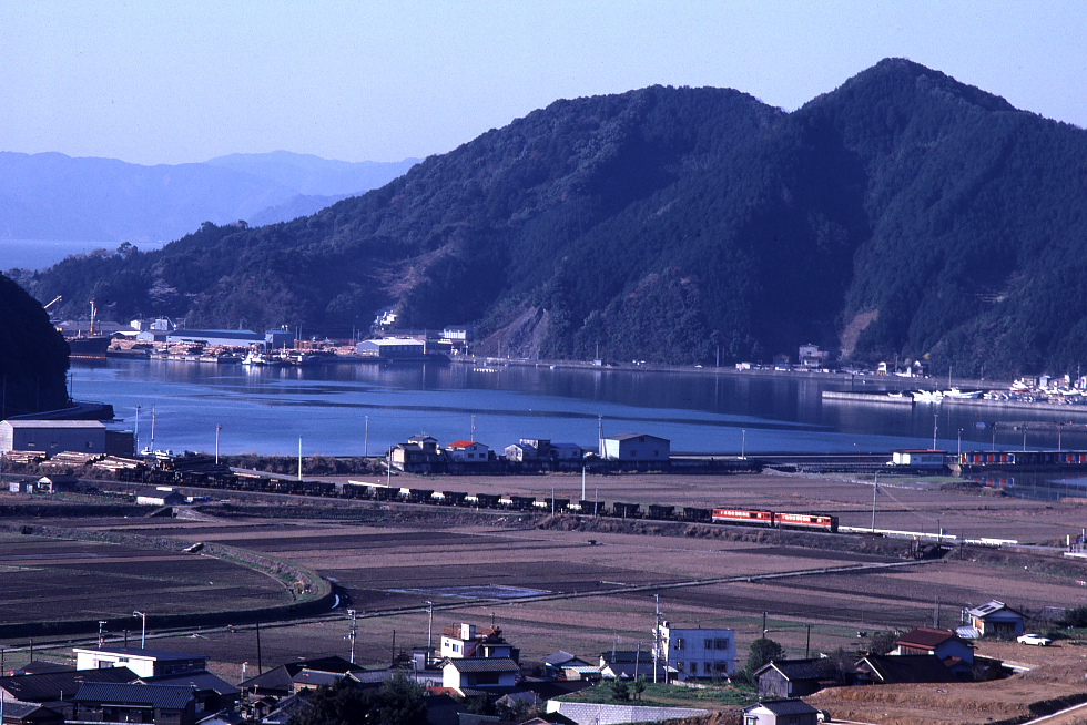 1982年 四国のDF50(2) -高みから土佐の海を-_b0190710_224176.jpg
