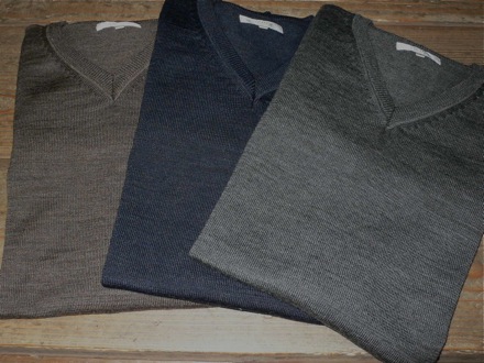 elenco　　　V-Neck Sweater ＆ Cardigan_c0134310_2342829.jpg