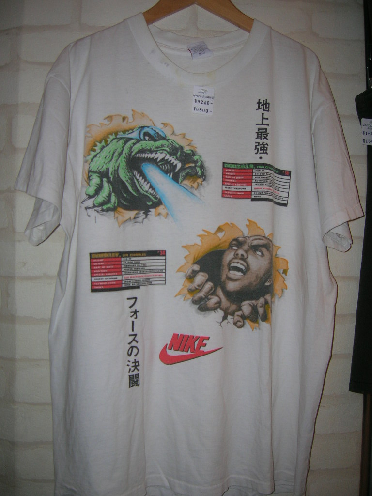 NIKE(ナイキ)　GODZILA(ゴジラ)　VS　BARKLEY(バークレー)　Tシャツ　92年_f0181819_1749127.jpg