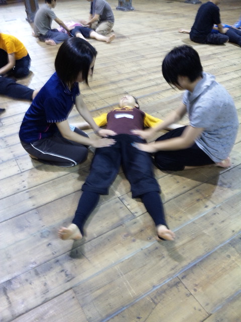 ラバン&アレキサンダー体験講座2日目!_e0118827_10584751.jpg