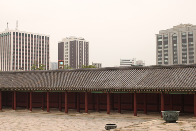 韓国旅行その6 「世界遺産：昌徳宮でのんびり～」_d0148729_2136043.jpg
