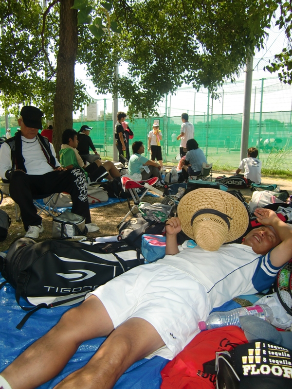 ■ 真夏のテニス_f0238779_8202472.jpg