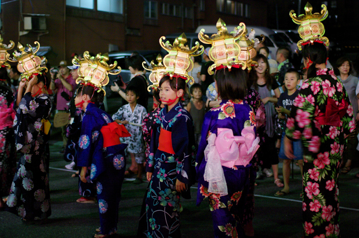 ２年ぶりの山鹿灯籠まつり　～少女灯篭踊り_e0079696_18544453.jpg