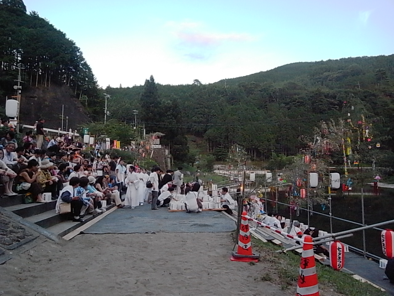 天河村・七夕祭り_e0111396_10565467.jpg