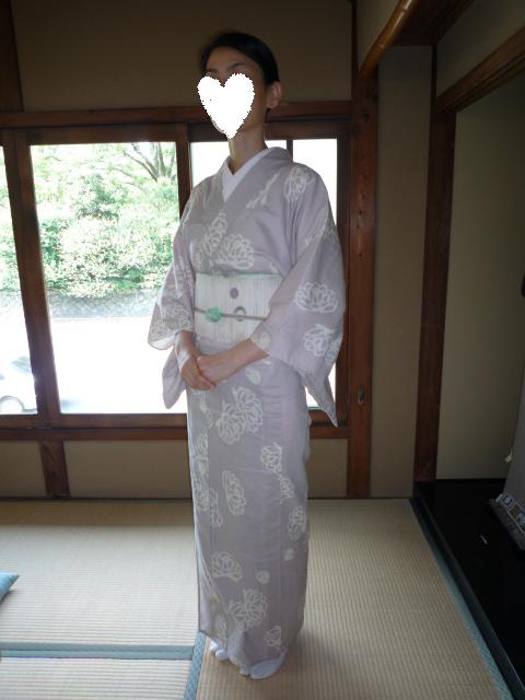 浴衣を着物風に・お洒落な角出し。_f0181251_1832064.jpg
