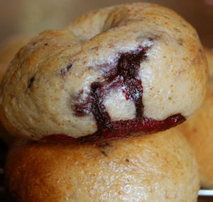 BB (blueberry bagel)_f0098862_2101891.jpg