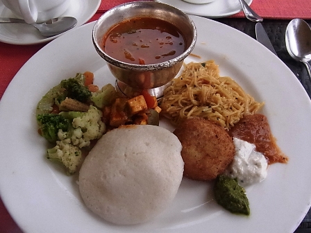 インド通信6 北と南で主食が異なるインド料理_a0138976_2301888.jpg
