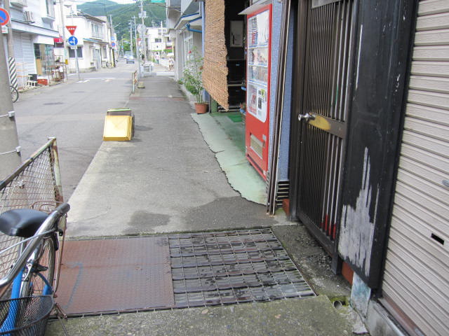世界の中心で愛を叫ぶゴッコⅡ_c0183104_12385169.jpg