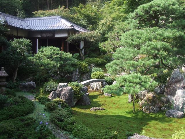 Seiganji Temple near Maibara Station has a beautiful Zen Garden_e0046748_17315269.jpg