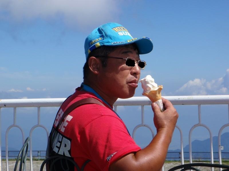 a0001020_2044436.jpg