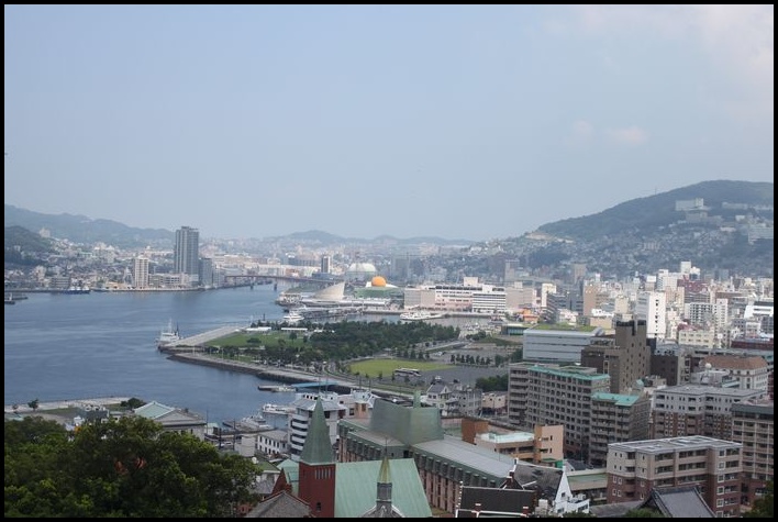 長崎へ行ってきた　その１_d0148729_1963078.jpg