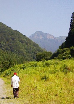 ２０１０年徳山村キャンプ－２_f0197754_22402839.jpg